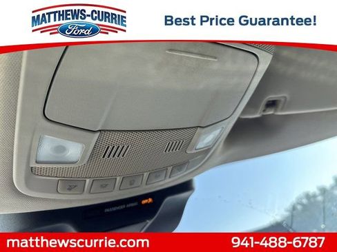 Used 2022 Ford Expedition XLT AWD/4WD image 25