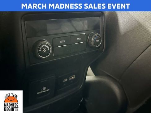 Used 2023 GMC Acadia SLE w/ Driver Convenience Package image 26