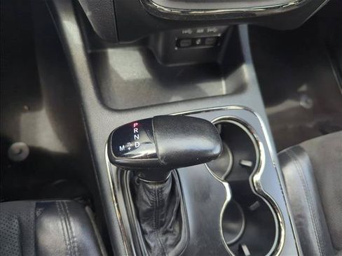 Used 2019 Dodge Durango GT RWD image 7