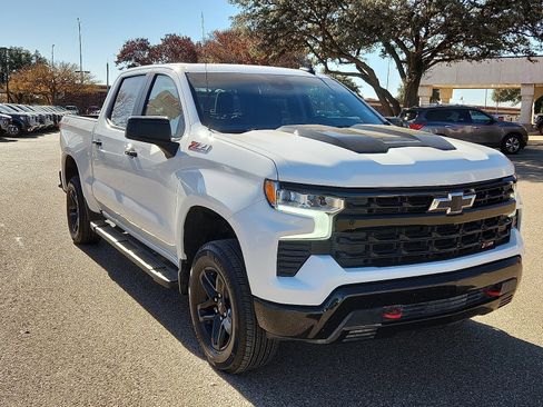 Used 2023 Chevrolet Silverado 1500 LT Trail Boss w/ Protection Package image 6