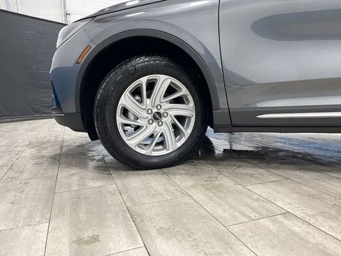 Used 2024 Lincoln Corsair AWD image 33