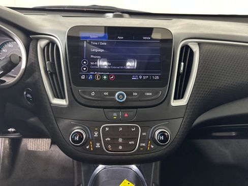 Used 2023 Chevrolet Malibu LT image 20