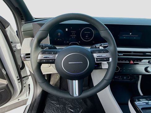 New 2026 Hyundai Tucson Limited image 8