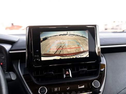 Certified 2024 Toyota Corolla LE image 30