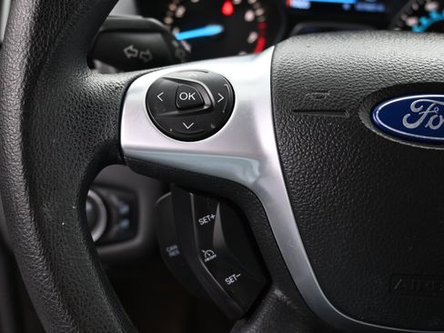 Used 2014 Ford Escape SE w/ Equipment Group 201A FWD image 14