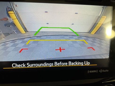 Used 2018 Subaru Forester 2.5i Premium w/ All-Weather Package image 15