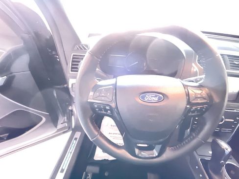 Used 2018 Ford Explorer Sport w/ Equipment Group 401A AWD/4WD image 14