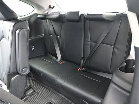 Used 2026 Toyota Highlander Limited image 14