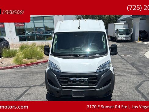 Used 2023 RAM ProMaster 2500 FWD image 4