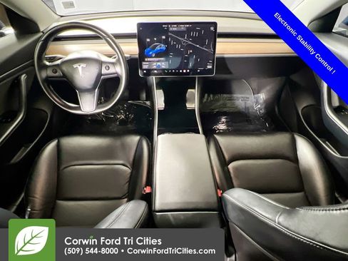 Used 2018 Tesla Model 3 Long Range image 7