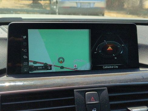 Used 2017 BMW 330i Sedan image 11