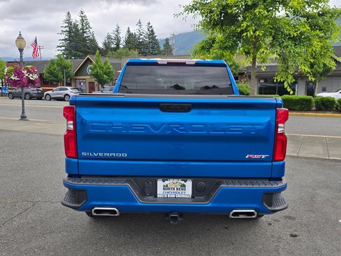 Used 2023 Chevrolet Silverado 1500 RST w/ Z71 Off-Road Package AWD/4WD image 6