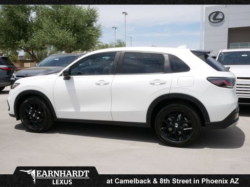 Used 2023 Honda HR-V Sport image 5