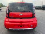 Used 2017 Kia Soul + image 3