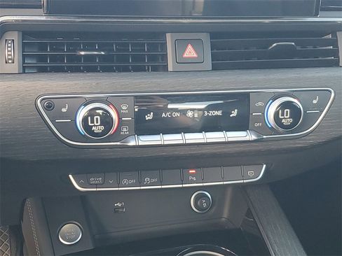 Used 2023 Audi A4 2.0T Premium Plus image 29