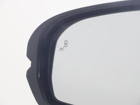 Used 2025 Honda CR-V Sport Touring image 25