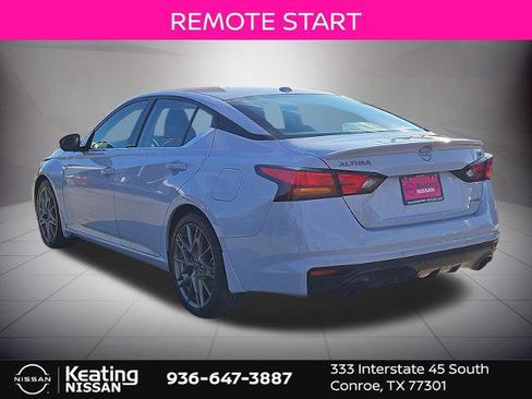 Certified 2024 Nissan Altima 2.0 SR image 5