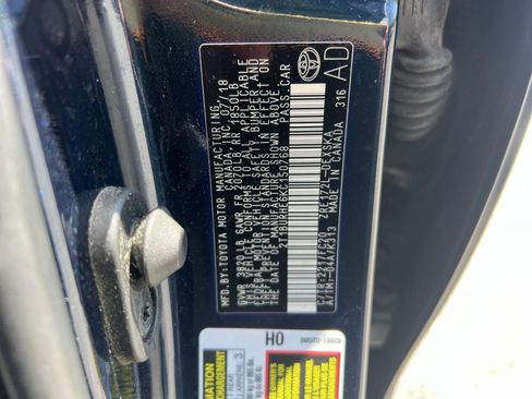 Used 2019 Toyota Corolla SE FWD image 26
