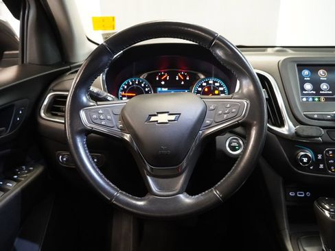 Used 2021 Chevrolet Equinox LT image 19