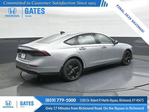 New 2025 Honda Accord SE image 2