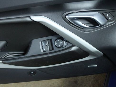 Used 2023 Chevrolet Camaro LT w/ RS Package image 12