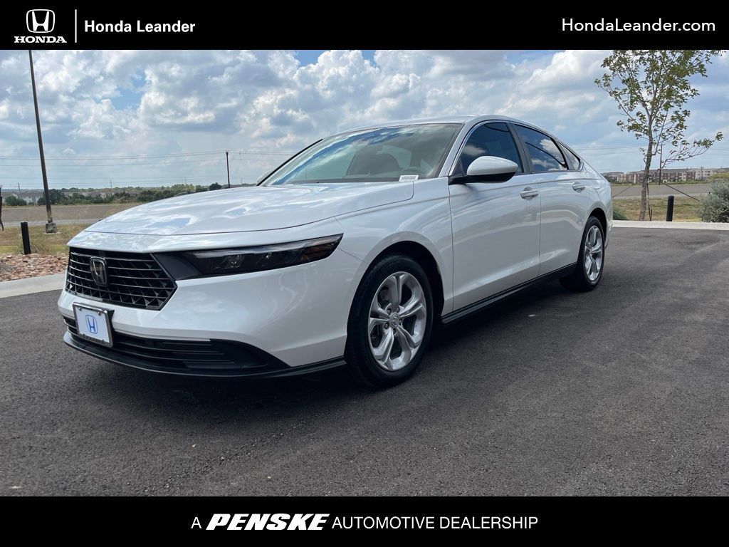 Certified 2025 Honda Accord LX image 1