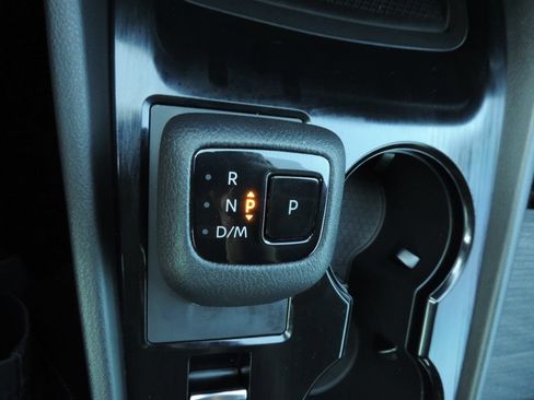 Used 2023 Nissan Rogue SV FWD image 24