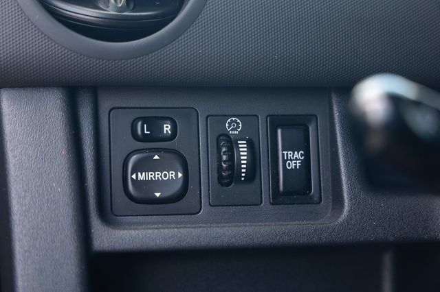 Used 2005 Scion xB FWD image 36