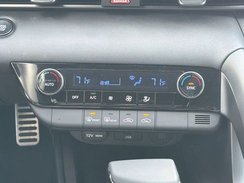 New 2026 Hyundai Elantra Sport image 18