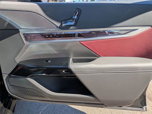 New 2025 BMW 740i 740i image 19