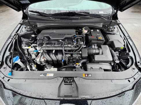 New 2026 Hyundai Elantra Sport FWD image 20