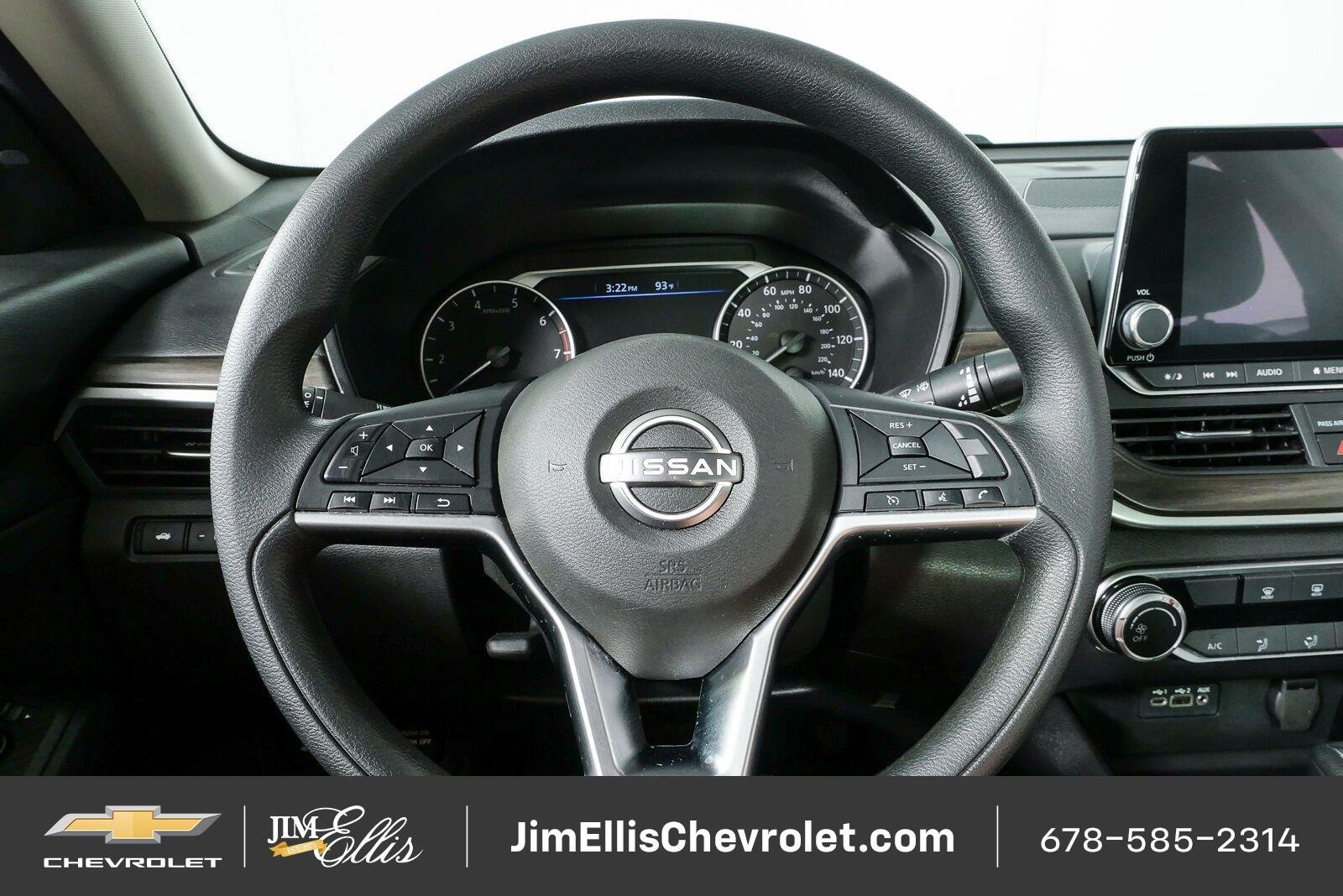 Used 2024 Nissan Altima 2.5 SV FWD image 10