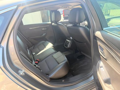 Used 2016 Chevrolet Impala LT w/ Convenience Package image 26