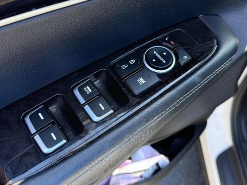 Used 2017 Kia Sorento FWD w/ LX Convenience Package image 21
