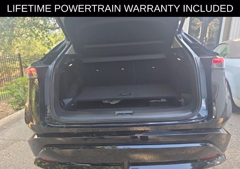 Used 2024 Nissan Ariya FWD image 9