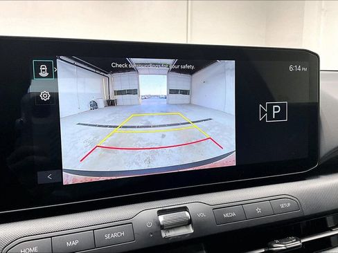 New 2025 Kia K4 LXS image 24