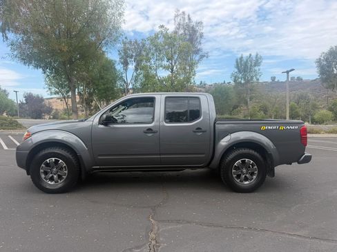 Used 2017 Nissan Frontier Desert Runner RWD image 2