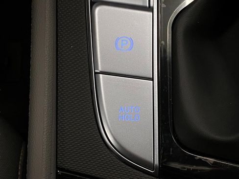 New 2026 Hyundai Elantra Sport FWD image 27