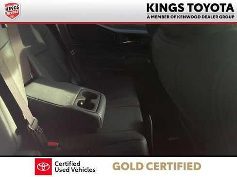 Used 2024 Toyota Land Cruiser image 9