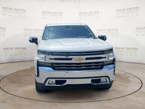 Used 2021 Chevrolet Silverado 1500 LTZ w/ LTZ Convenience Package II AWD/4WD image 8