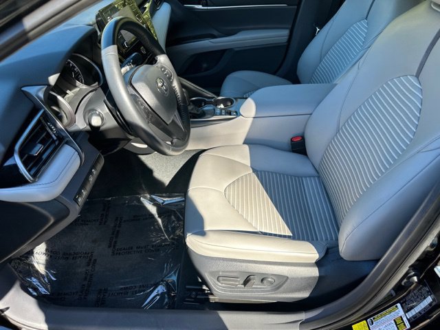Used 2024 Toyota Camry SE FWD image 25