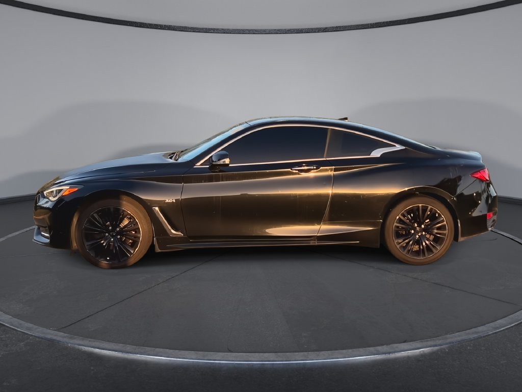 Used 2018 INFINITI Q60 3.0t Luxe w/ Sensory Package 3.0T Luxe AWD/4WD image 5