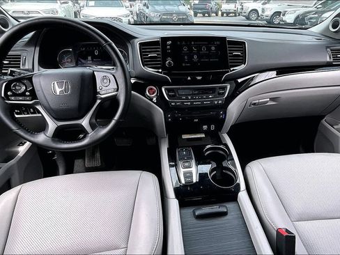 Used 2020 Honda Pilot Elite image 20