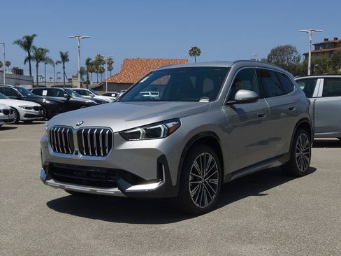 New 2026 BMW X1 xDrive28i w/ Technology Package AWD/4WD image 2