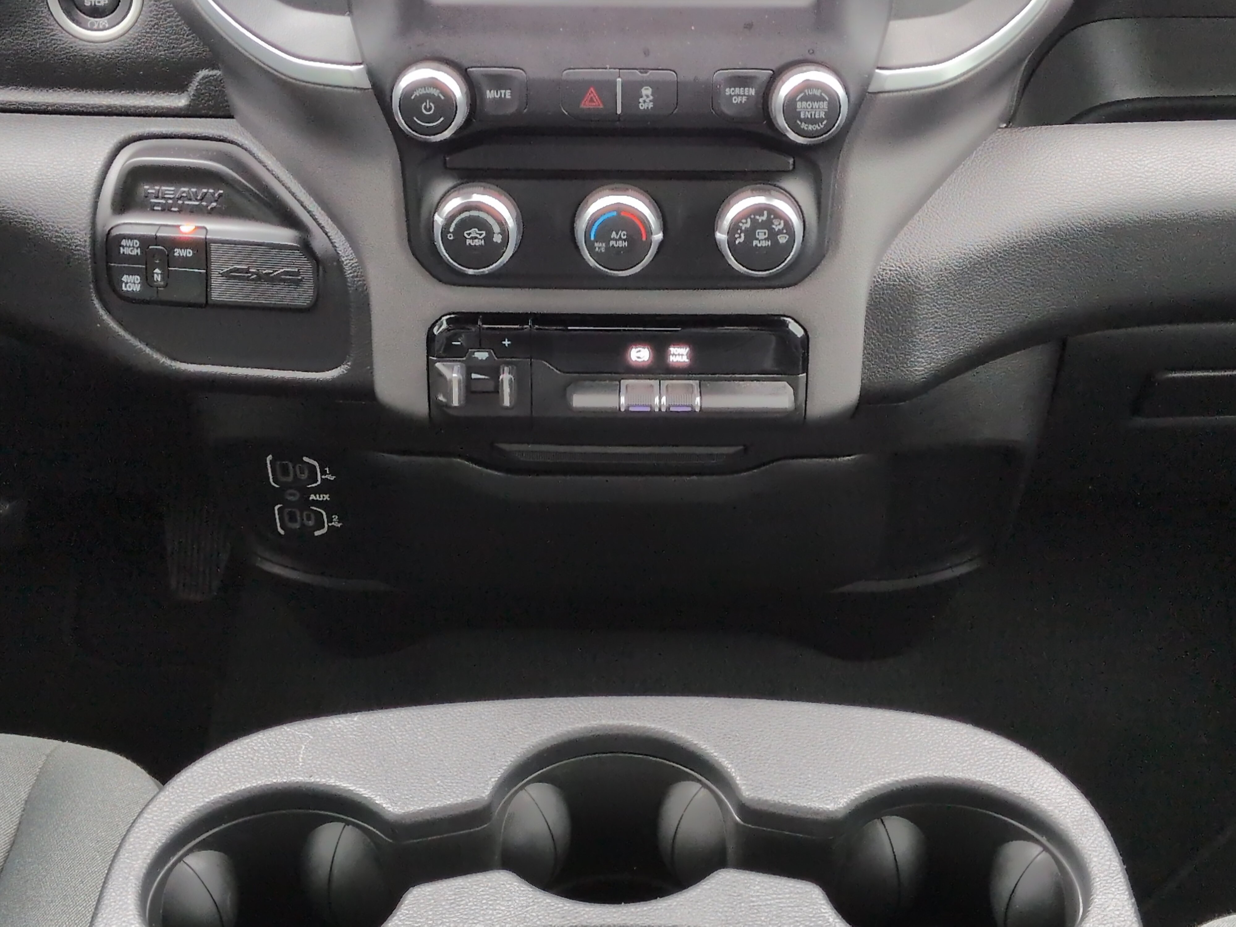 Certified 2022 RAM 2500 Big Horn AWD/4WD image 17