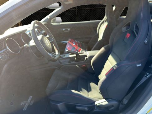 Used 2020 Ford Mustang Shelby GT350R w/ GT350R Equipment Group 920A image 4