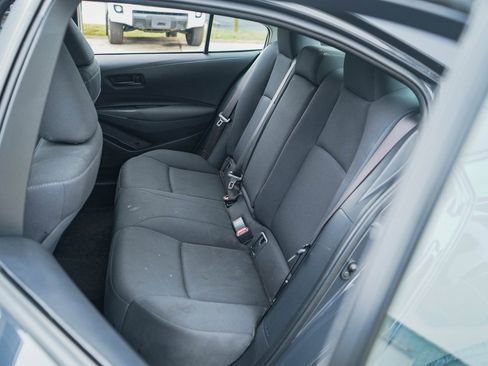 Used 2023 Toyota Corolla LE image 18