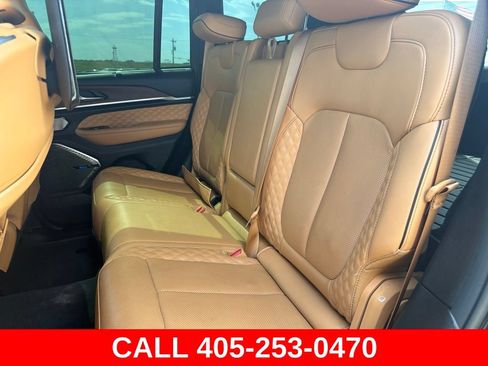 Used 2023 Jeep Grand Cherokee Summit w/ Adv Protech Group IV AWD/4WD image 13
