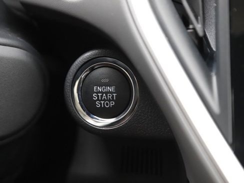 Certified 2025 Subaru Crosstrek 2.0i Premium image 22