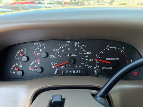 Used 1999 Ford F250 Lariat image 36